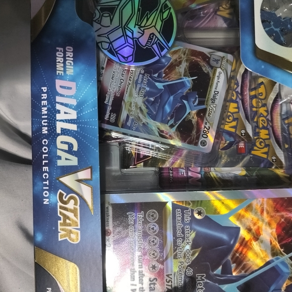 Pokemon Dialga VSTAR Premium Collection Box
